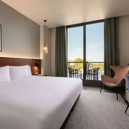 Dolce By Wyndham Barcelona Hotel Sant Esteve Sesrovires