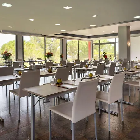 Hotell Dolce By Wyndham Barcelona Sant Esteve Sesrovires