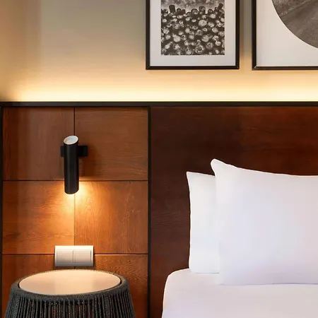Hotel Dolce By Wyndham Barcelona Sant Esteve Sesrovires