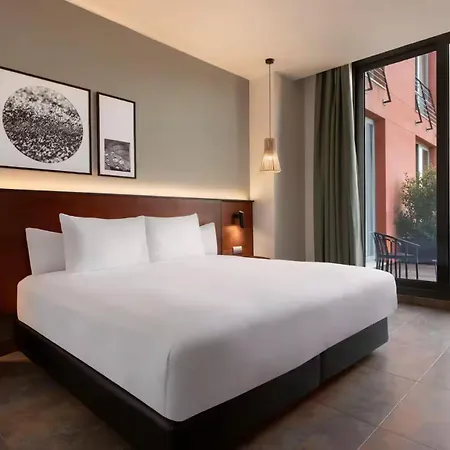 Dolce By Wyndham Barcelona 4*