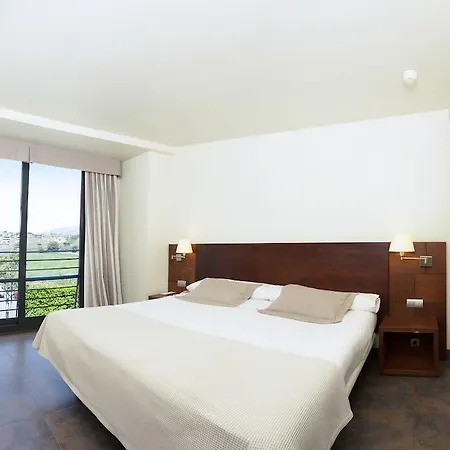 Dolce By Wyndham Barcelona 4*